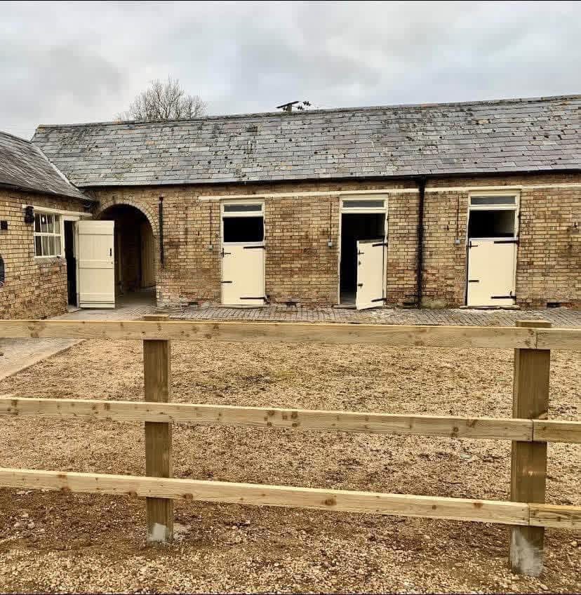 Yard Behind Fox & Hounds Pub photo 2