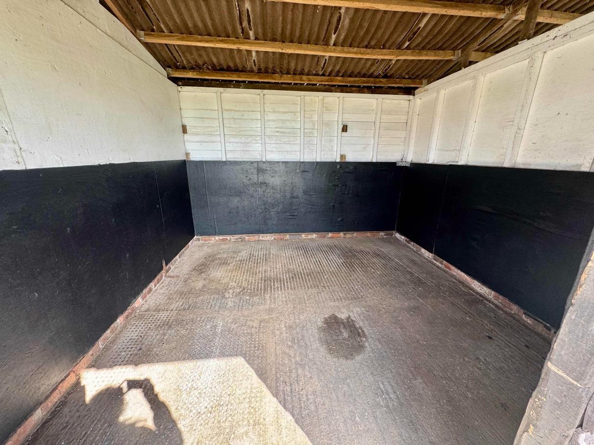 Lindridge Stables photo 2