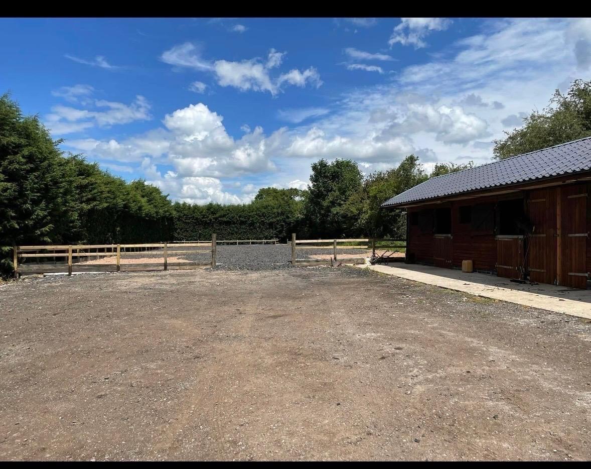The Stables. Doveridge photo 3