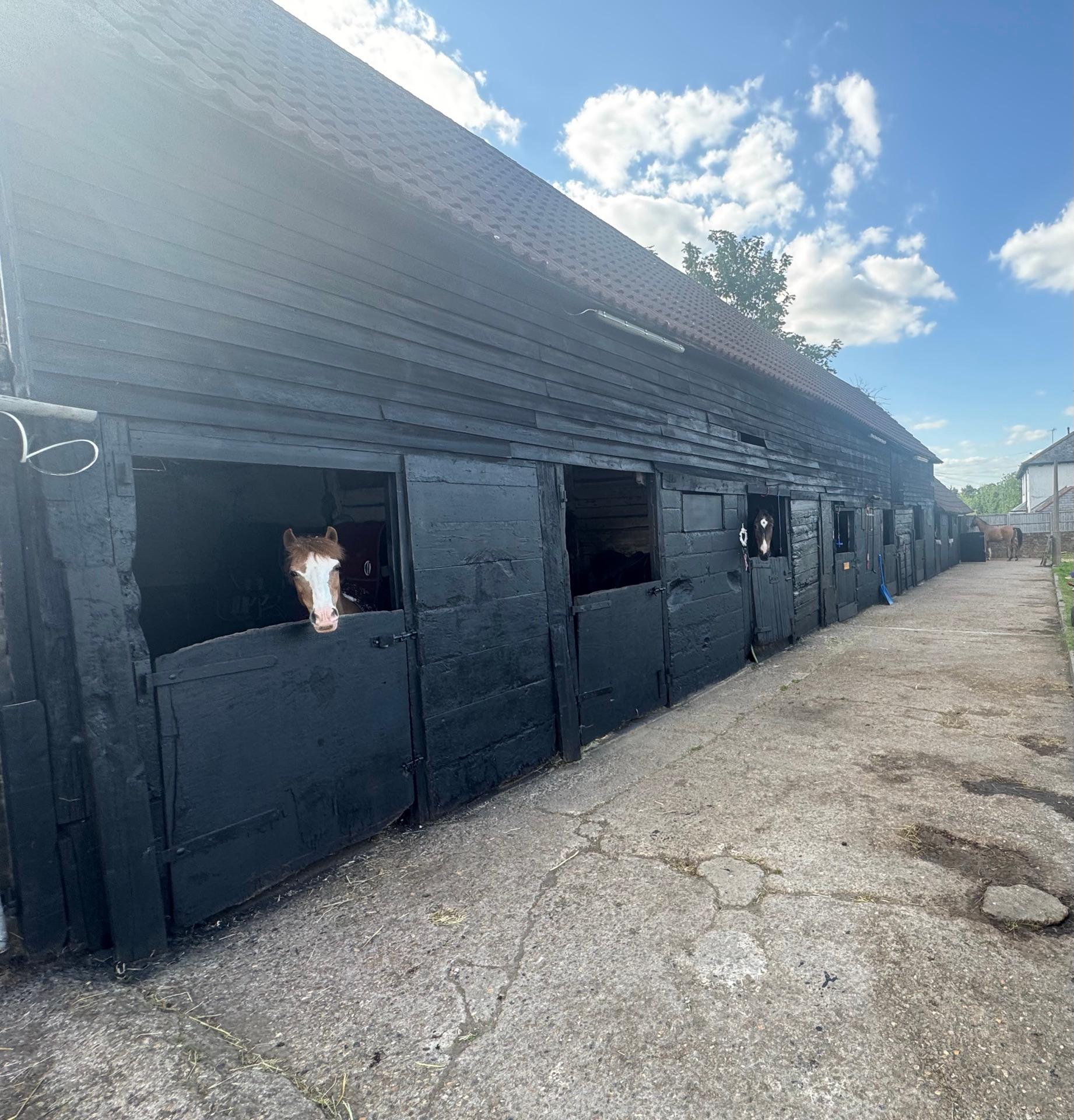 Harts Farm Stables photo 1