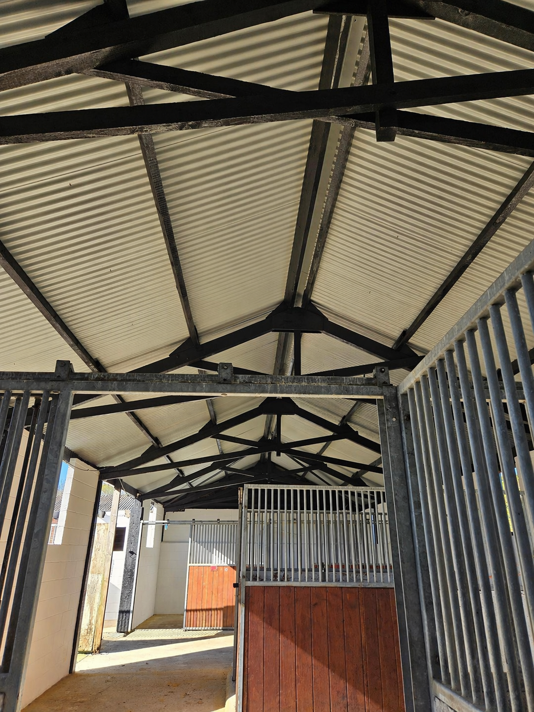 Churchlands stables (5 stables) photo 2